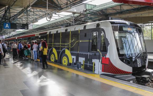 Un caso de imprudencia de una conductora de trenes del Metro de Medellín provocó pronunciamiento de la empresa. Foto: Robinson Sáenz Vargas