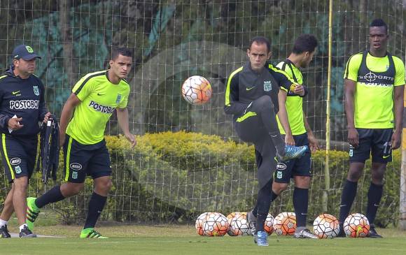 Alejandro Guerra, que cumple su mejor temporada desde que llegó a Nacional, es una de las opciones con las que cuenta el técnico Rueda para el duelo de mañana. FOTO juan antonio sánchez