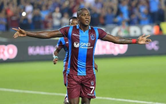 Hugo Rodallega se quedará por ahora en el fútbol turco. FOTO AFP