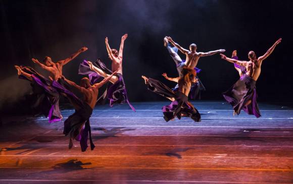 Wilson Torres, Érika Meneses, María Teresa Restrepo, Andrés Melchor, Osman Jaedy y Ahmaud Culver. FOTO Cortesía Danza Concierto