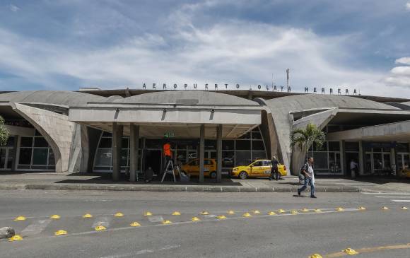 El aeropuerto Olaya Herrera se encuentra cerrado por condiciones climáticas. Foto: Robinson Sáenz Vargas