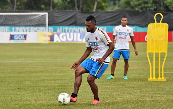 El delantero de Atlético Nacional, Miguel Ángel Borja, y otros seis compañeros, hacen parte de la convocatoria. FOTO Cortesía Federación Colombiana de Fútbol