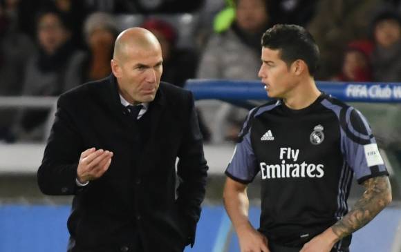 Zidane revela que James le pidió que no lo tuviera en cuenta