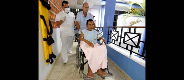 Aberrante acción de las Farc contra un campesino | Al negarse a llevar un burrobomba hasta donde se encontraban los soldados, Luis Dagua fue torturado por las Farc. FOTO COLPRENSA