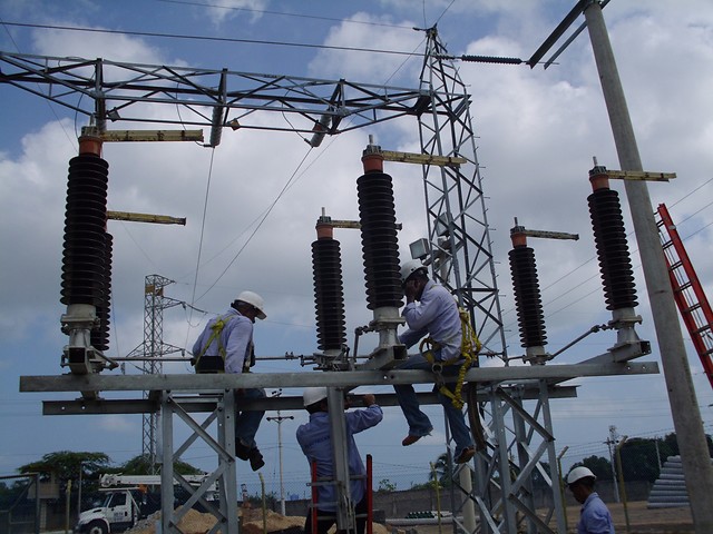 Las quejas constantes por el servicio de Electricaribe vienen desde hace años. FOTO COLPRENSA