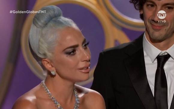 Lady Gaga visiblemente emocionada recibió el premio. FOTO Cortesía TNT Lady Gaga visiblemente emocionada recibió el premio. FOTO Cortesía TNT