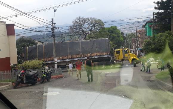 En Campo Valdes se afecta la movilidad por una falla en un camión. FOTO: Cortesía