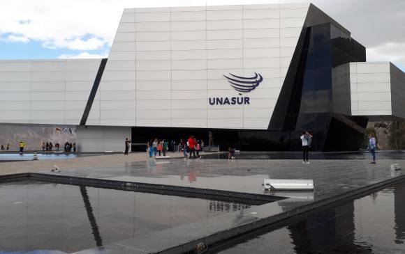 La sede de Unasur en Ecuador está ubicada a las afueras de Quito, en las inmediaciones del monumento a la Mitad del mundo. FOTO EFE