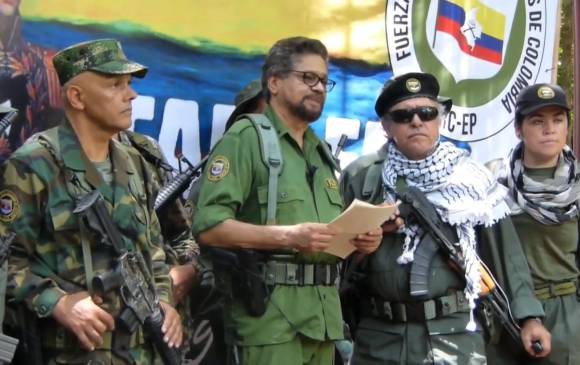 Marquez Santrich Y El Paisa Reaparecen Para Anunciar Nueva Etapa De Lucha Armada