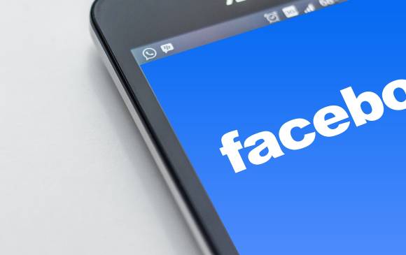 Facebook celebró recientemente sus 15 años. FOTO: pixabay