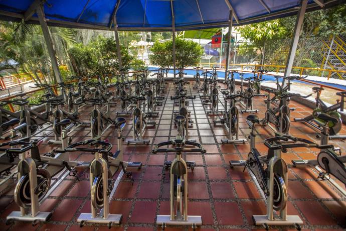 En el parque recreativo de Envigado las bicicletas están estáticas. Foto: Andrés Camilo Suárez