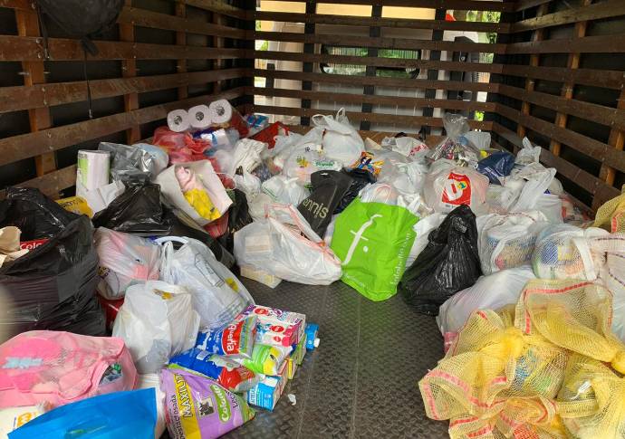 El evento se desarrolla en el marco de la Donatón por Medellín, una recolecta de fondos y productos no perecederos que aunque comenzó este sábado tendrá su jornada principal el Domingo Santo. Foto: Cortesía