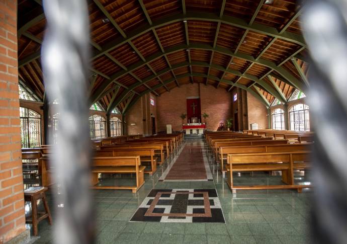 Parroquia nuestra señora de las Lomas, en la Loma del Escobero en Envigado. Foto Camilo Suárez