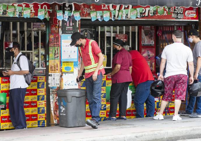 El comercio es uno de los principales impulsores de la economía del país. Foto: Jaime Pérez