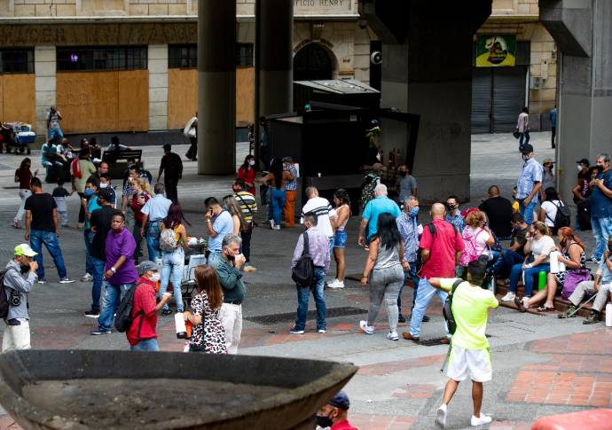 Recorrido por el centro de Medellín, Junín, Carabobo, Parque Barrio, Veracruz y la Plaza Botero. FOTO JAIME PÉREZ
