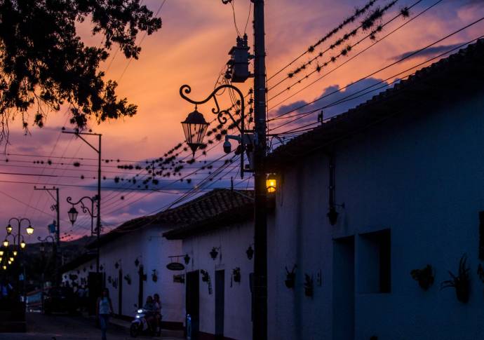 Un lugar diferente a la gran ciudad. Sus habitantes no han abandonado su aire de campesinos ni su forma de vivir al ritmo de las horas y no de los segundos. Foto: Julio César Herrera.