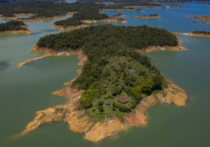 Dicha empresa fue constituida tres meses antes de la firma del contrato. Foto: Manuel Saldarriaga Quintero.