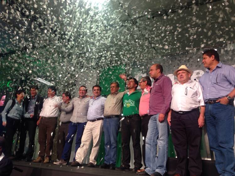 Alonso Salazar fue aclamado este sábado como candidato a la Alcaldía, con el apoyo de la Alianza Verde y la ASI. Foto cortesía