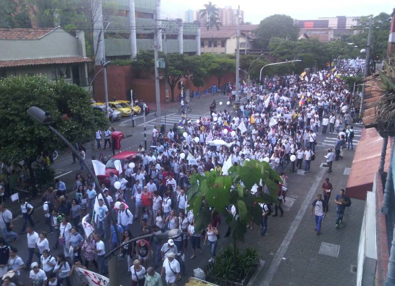 Así lucía temprano el movimiento de la marcha hacia los puntos de encuentro. FOTO Daniel Ortiz