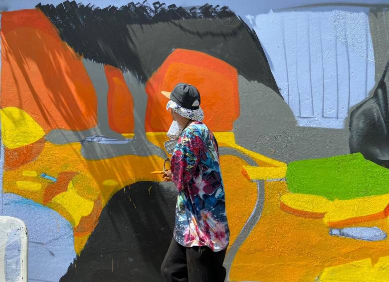 Con arte urbano, la avenida Guayabal cambia de cara 