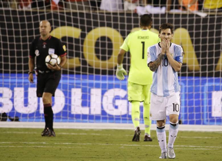 Para Argentina fue su cuarta final perdida en las últimas cinco Copas América, tras las de 2004, 2007 y 2015.