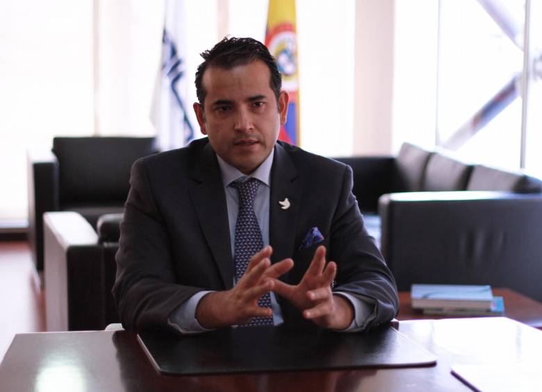 Andrés Vásquez, presidente del Icetex, recordó que la entidad trabaja con la Agencia para la Educación Superior de Medellín, Sapiencia, que ofrece becas en la ciudad. FOTO cortesía