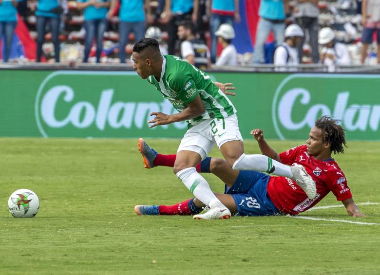 El clásico entre DIM y Nacional fue emocionante y bien jugado, pero el resultado los perjudicó a ambos. FOTO juan antonio sánchez