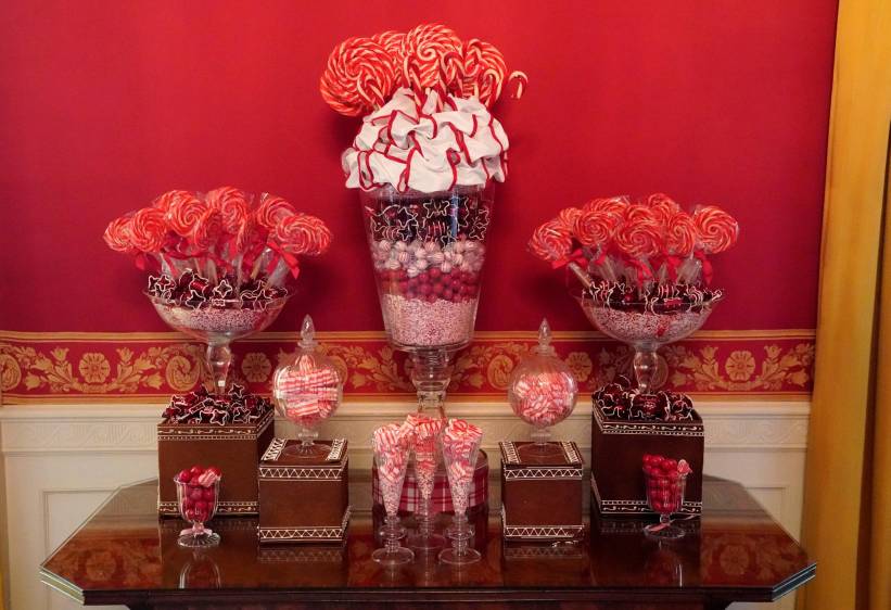 Sí se podrán comer las más de 60.000 galletas y otros dulces elaborados por 36 cocineros y pasteleros. FOTO Reuters