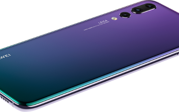 El Huawei P20 pro llega a competirle al iPhone X y al Samsung Galaxy S9 +. FOTO: Cortesía
