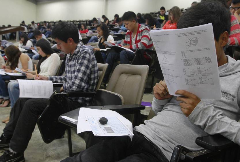 Profesores, hay becas para estudiar en el exterior
