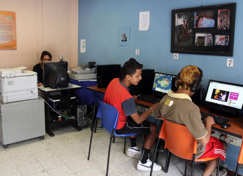 La Corporación Picacho con Futuro trabaja con la población de la comuna 6. Foto: Manuiel Saldarriaga Quintero