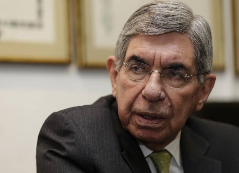 El Premio Nobel de Paz, Óscar Arias. FOTO Archivo Colprensa