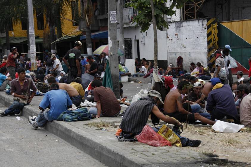 Habitantes de calle de Medellín tendrán que rehabilitarse en granjas