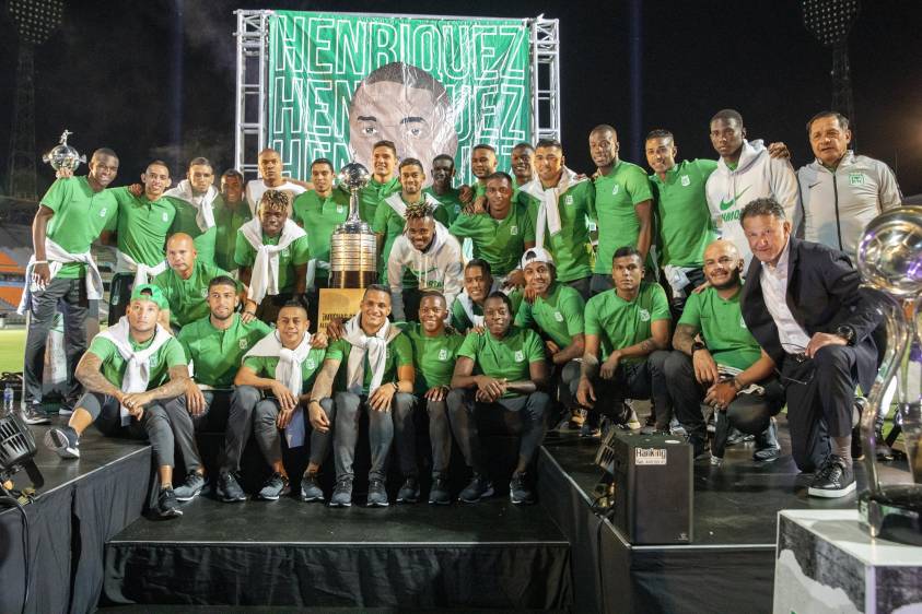 Henríquez recibió emotivos mensajes por parte de los jugadores con los que compartió en la zaga verdolaga durante varios años. FOTO: Carlos Alberto Velásquez