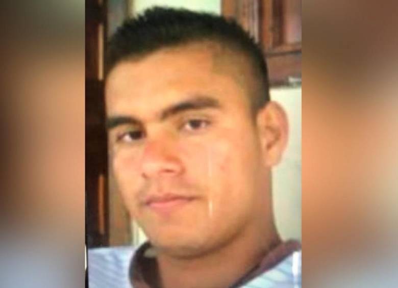 jefferson suárez toro “Cachi” (Gao residual Occidente ). Es cabecilla de finanzas de la disidencia de la columna móvil Daniel Aldana. Es subalterno de “Guacho”. Objetivo Militar de Alto Valor Estratégico.