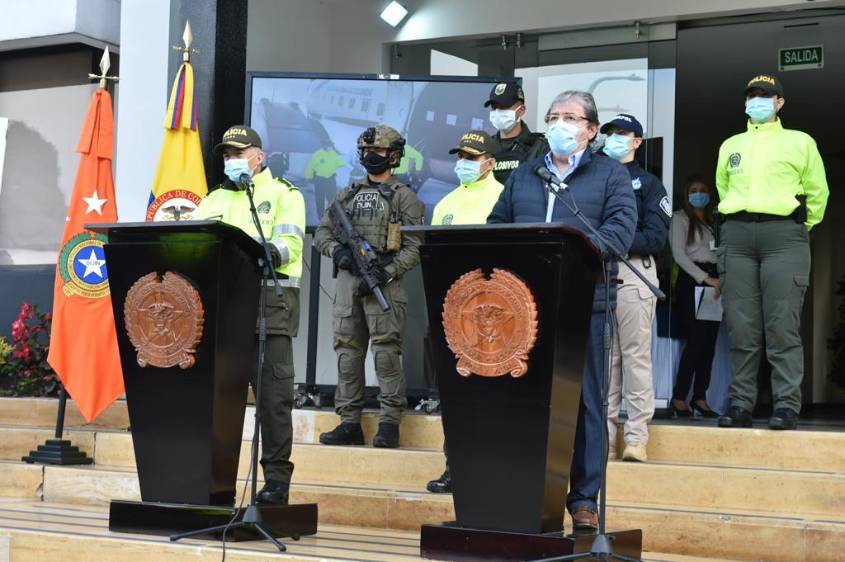 Juez tumba orden de arresto a Mindefensa y director de la Policía