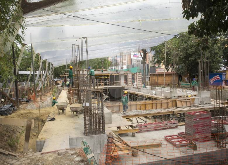 Este es el estado actual del proyecto Parque Cultural Otraparte. Cuando la obra esté en un 70% se debe comenzar con la replantación de árboles en Envigado. FOTO Edwin Bustamante