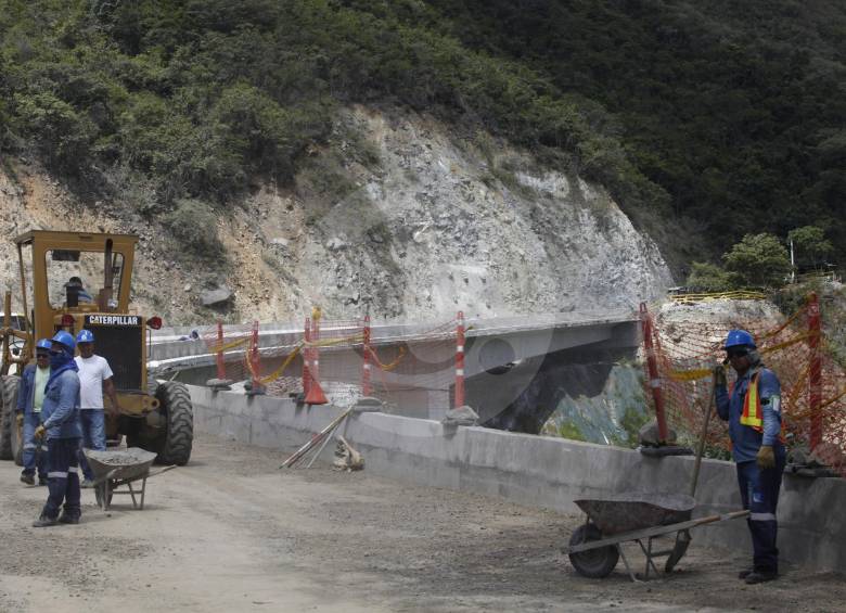 Autopista Mar 2 requerirá una inversión de $1,5 billones y conectará los municipios de Cañasgordas, Uramita, Dabeiba, Mutatá, El Tigre (en Chigorodó) y Necoclí. FOTO Manuel Saldarriaga (Archivo)