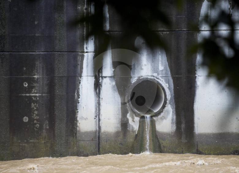 EPM está ejecutando 2,6 billones de pesos para saneamiento del rio Medellín. Con la inversión se está construyendo una planta de tratamiento denominada Ptar Aguas Claras y se ejecutan 180 kilómetrosde redes de alcantarillado. FOTO santiago mesa 