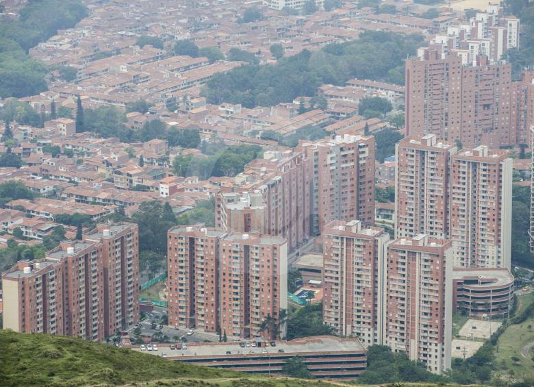 Loma de Los Bernal: de 12 fincas a 65 urbanizaciones 