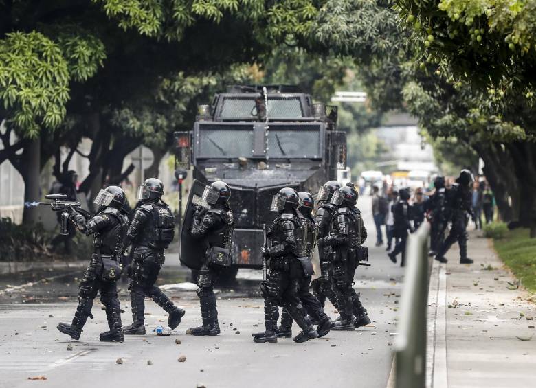 El Esmad hizo presencia en la zona. FOTO JAIME PÉREZ