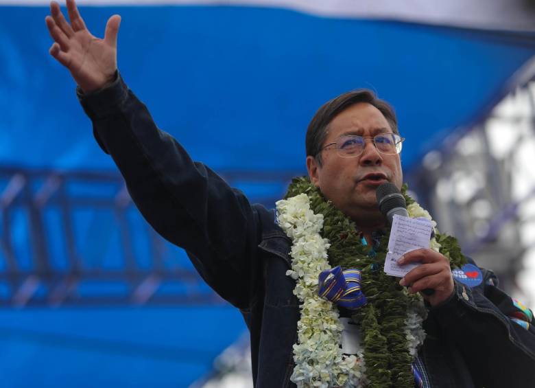 El candidato del Movimiento al Socialismo, Luis Arce, ganó las elecciones presidenciales de Bolivia. El respaldo de Evo Morales a Arce fue determinante para su triunfo. FOTO efe