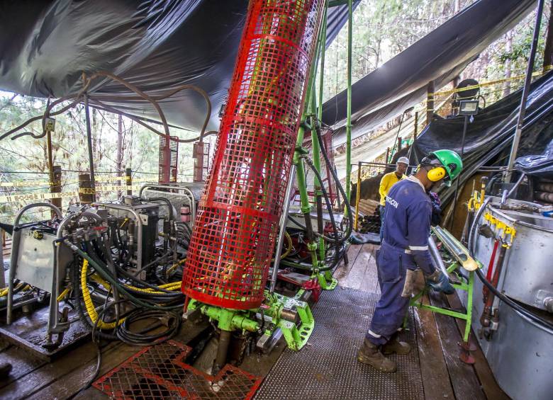Una de las 81 exploraciones que Quebradona perforó en un predio que es de su propiedad. Las regalías estimadas están en 17 a 22 millones de dólares en operación. FOTO JUAN ANTONIO SÁNCHEZ