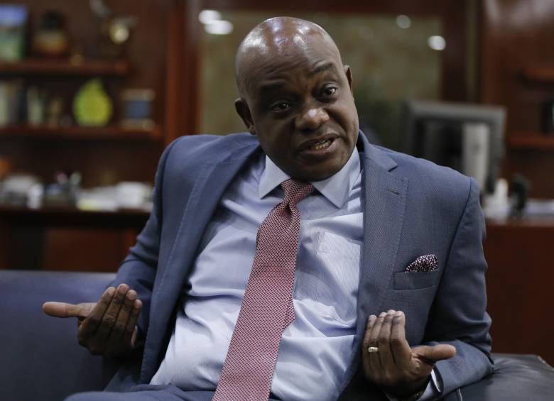 El ministro del Medio Ambiente, Luis Gilberto Murillo, afirmó que el proyecto de ‘Soto Norte’ esta por fuera del páramo Santurbán. FOTO COLPRENSA