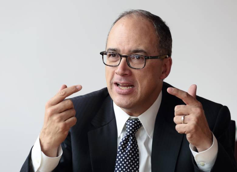 Juan Carlos Echeverry, economista que lideró a Ecopetrol desde 2015 y le correspondió adaptar a la petrolera a un entorno de precios bajos. FOTO CORTESÍA ECOPETROL