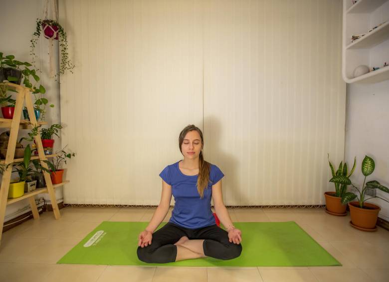 El ejercicio, la lectura o la meditación son hábitos que algunas personas han ganado en medio de esta contingencia. FOTO Carlos Velásquez