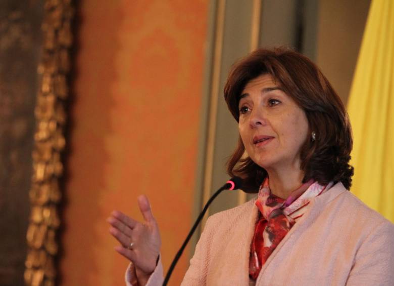 La canciller María Ángela Holguín espera reforzar en Panamá la agenda bilateral a la vez que se liman las asperezas con el país vecino. FOTO COLPRENSA