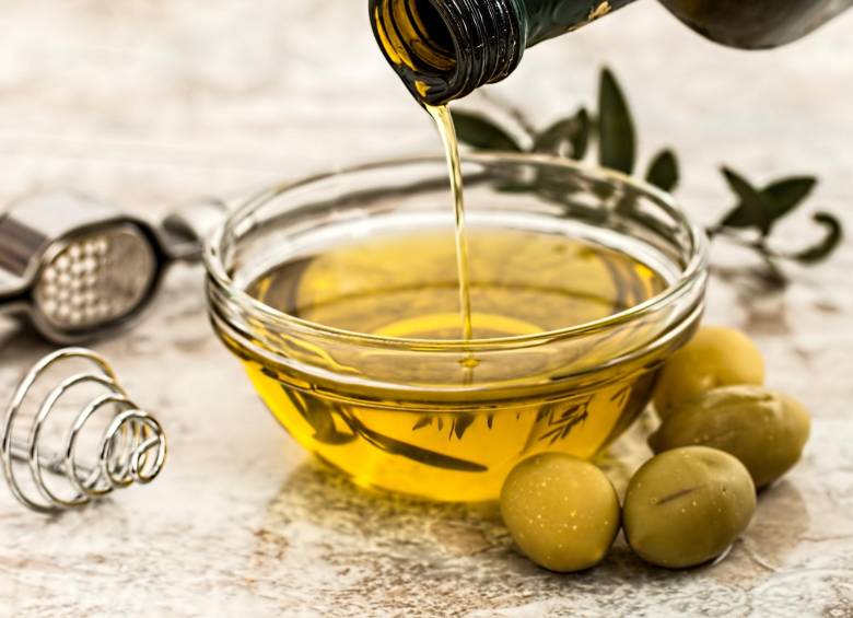 El calor y la luz pueden dañar los aceites, por eso, se recomienda conservarlos en un lugar fresco y oscuro. Foto: Shutterstock