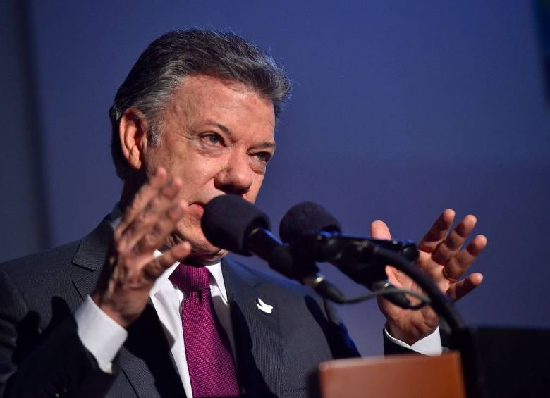 El presidente de la República, Juan Manuel Santos, afirmó este miércoles que no es cierto que algunas de las partes se hayan parado de la mesa. CORTESÍA PRESIDENCIA