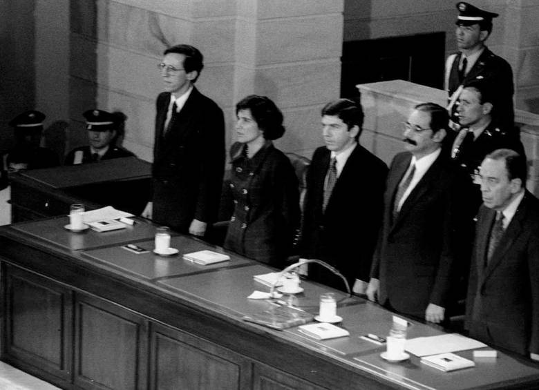 La Asamblea Constituyente fue presidida por Antonio Navarro (AD -M19), Horacio Serpa (PL) y Álvaro Gómez (MSN). FOTO archivo